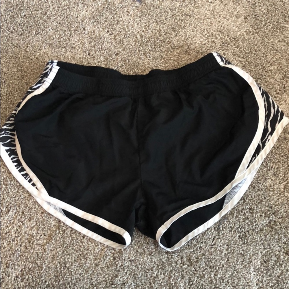 Schemes brand shorts